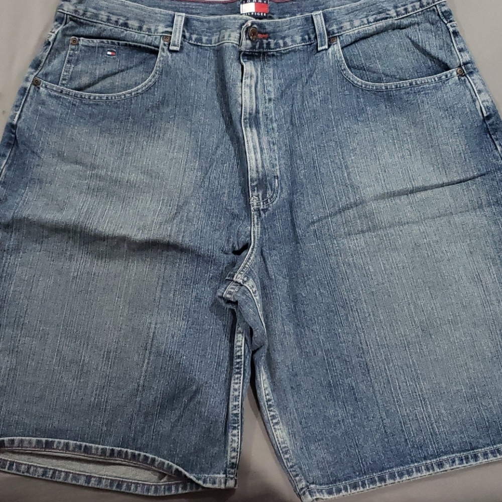 Vintage Tommy Hilfiger carpenter shorts